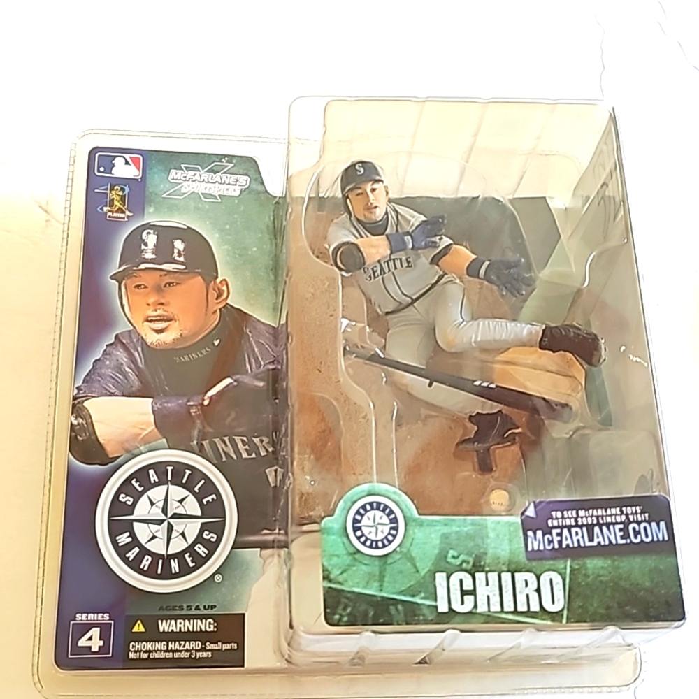 ICHIRO SUZUKI Seattle Mariners 2003 McFarlane’s Figure VARIANT (GREY) Series 4